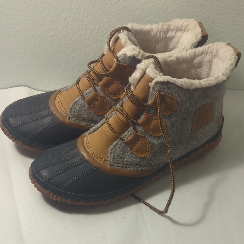 Sorel Out 'N About Boots